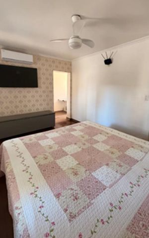 Casa à venda com 153m², 3 quartos e 2 vagas
