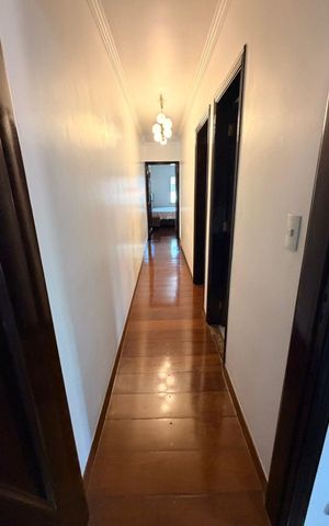 Casa à venda com 153m², 3 quartos e 2 vagas
