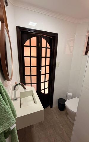 Casa à venda com 153m², 3 quartos e 2 vagas