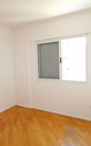 Apartamento para alugar com 107m², 3 quartos e 2 vagasQuarto 2