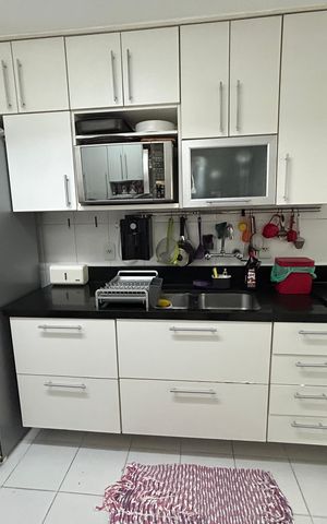 Apartamento à venda com 98m², 4 quartos e 2 vagasCozinha