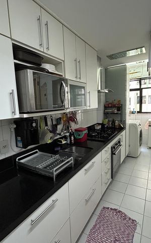 Apartamento à venda com 98m², 4 quartos e 2 vagasCozinha