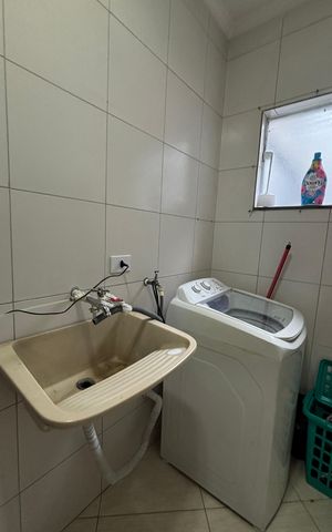 Apartamento à venda com 190m², 3 quartos e 2 vagas Apartamento à venda com 190m², 3 quartos e 2 vagasÁrea de Serviço