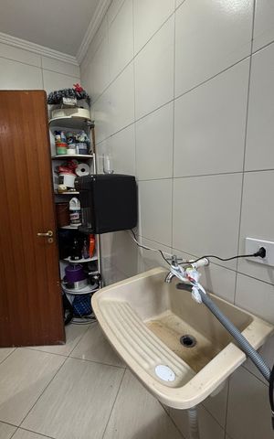 Apartamento à venda com 190m², 3 quartos e 2 vagas Apartamento à venda com 190m², 3 quartos e 2 vagasÁrea de Serviço