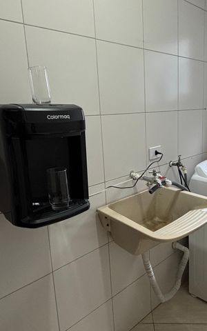 Apartamento à venda com 190m², 3 quartos e 2 vagas Apartamento à venda com 190m², 3 quartos e 2 vagasÁrea de Serviço