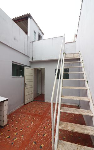 Casa para alugar com 150m², 3 quartos e 3 vagasQuintal 