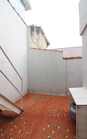 Casa para alugar com 150m², 3 quartos e 3 vagasÁrea de Serviço