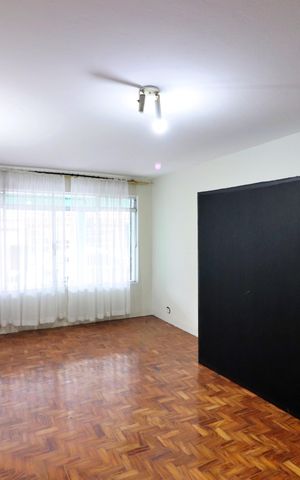 Casa para alugar com 150m², 3 quartos e 3 vagasSala 