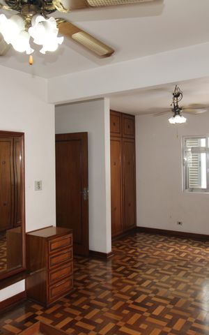 Casa para alugar com 360m², 3 quartos e 4 vagasQuarto 4