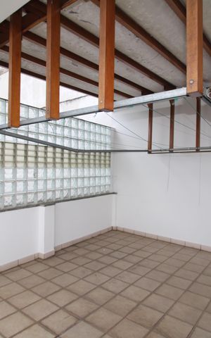 Casa para alugar com 360m², 3 quartos e 4 vagasÁrea de Serviço - Quintal