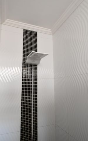 Casa à venda com 250m², 4 quartos e 4 vagasBanheiro Suíte