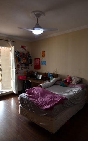 Casa à venda com 250m², 4 quartos e 4 vagasQuarto 3 - Suíte