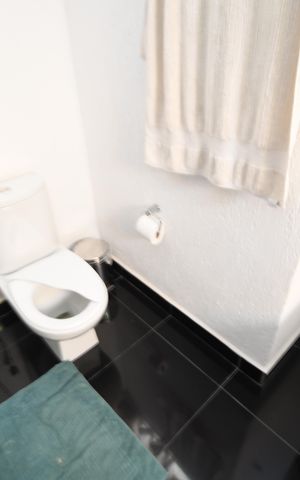 Casa à venda com 250m², 4 quartos e 4 vagasBanheiro Suíte