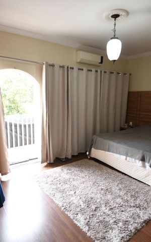 Casa à venda com 250m², 4 quartos e 4 vagasQuarto 1 - Suíte