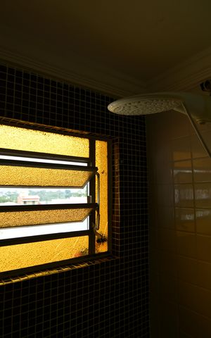 Casa à venda com 250m², 4 quartos e 4 vagasBanheiro Suíte