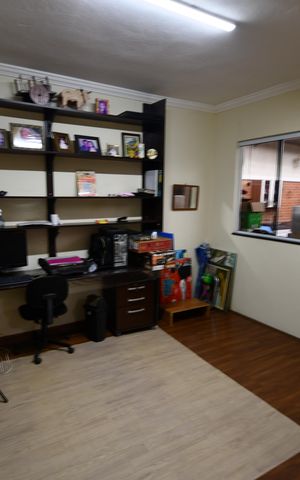 Casa à venda com 250m², 4 quartos e 4 vagasQuarto 4 - Suíte