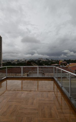 Casa à venda com 250m², 4 quartos e 4 vagasQuarto 2 - Suíte Vista