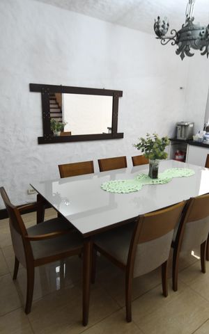 Casa à venda com 250m², 4 quartos e 4 vagasSala