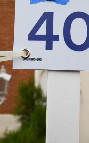 Casa à venda com 250m², 4 quartos e 4 vagasPlaca
