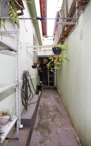 Casa à venda com 150m², 4 quartos e 3 vagasCorredor