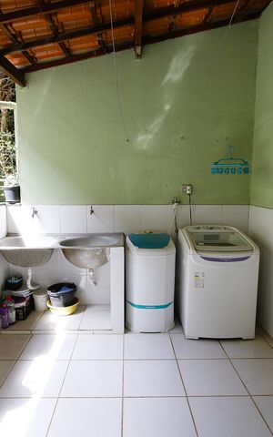 Casa à venda com 150m², 4 quartos e 3 vagasÁrea de Serviço