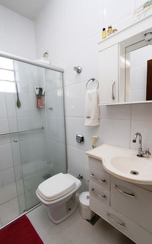 Casa à venda com 150m², 4 quartos e 3 vagasBanheiro Social