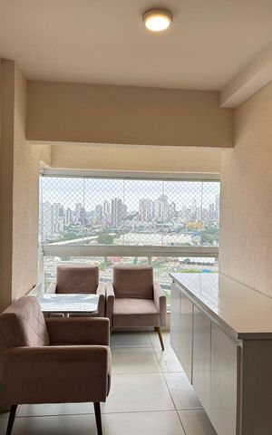 Apartamento à venda com 82m², 3 quartos e 3 vagas Apartamento à venda com 82m², 3 quartos e 3 vagasVaranda