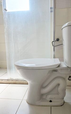 Apartamento para alugar com 67m², 3 quartos e 1 vaga Apartamento para alugar com 67m², 3 quartos e 1 vagaBanheiro da Suíte
