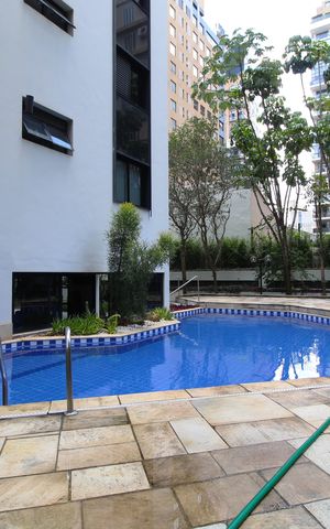 Apartamento à venda com 57m², 1 quarto e sem vagaÁrea Comum - Piscina