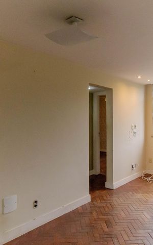 Apartamento à venda com 78m², 2 quartos e sem vaga