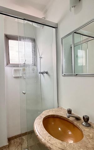 Apartamento à venda com 85m², 3 quartos e 1 vaga Apartamento à venda com 85m², 3 quartos e 1 vagaBanheiro 2