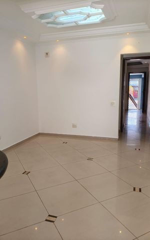 Casa à venda com 103m², 2 quartos e 1 vaga Casa à venda com 103m², 2 quartos e 1 vagaSala