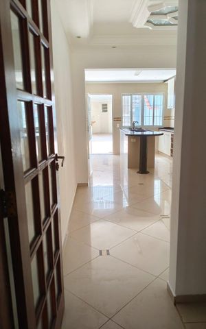 Casa à venda com 103m², 2 quartos e 1 vaga Casa à venda com 103m², 2 quartos e 1 vagaCozinha