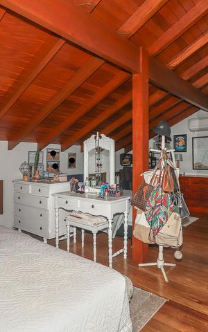 Casa à venda com 226m², 3 quartos e 3 vagasQuarto 3 / Sótão