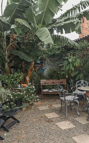 Casa à venda com 226m², 3 quartos e 3 vagasFundos