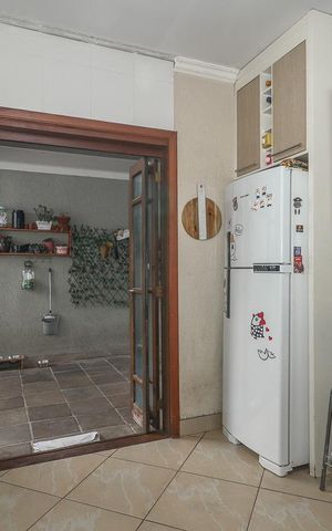 Casa à venda com 226m², 3 quartos e 3 vagasCozinha