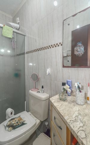 Casa à venda com 226m², 3 quartos e 3 vagasBanheiro Social