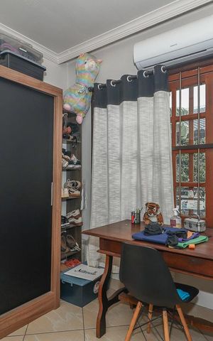 Casa à venda com 226m², 3 quartos e 3 vagasQuarto 2