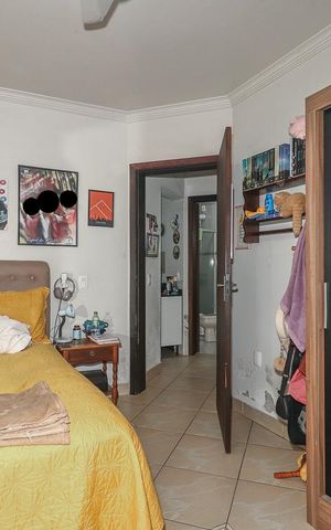 Casa à venda com 226m², 3 quartos e 3 vagasQuarto 2