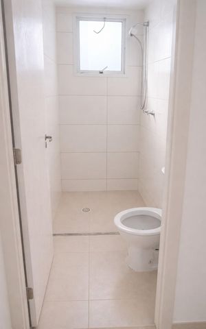 Apartamento à venda com 37m², 2 quartos e sem vaga Apartamento à venda com 37m², 2 quartos e sem vagaBanheiro