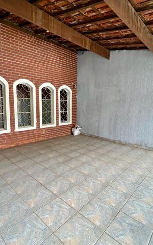 Casa à venda com 300m², 3 quartos e 2 vagas Casa à venda com 300m², 3 quartos e 2 vagasGaragem