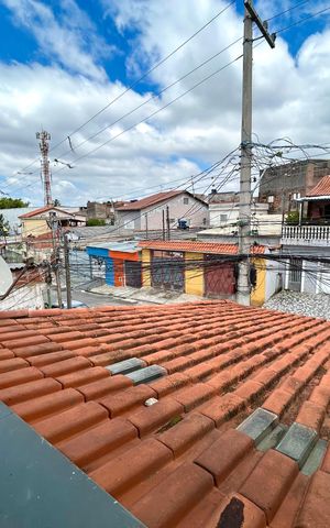 Casa à venda com 300m², 3 quartos e 2 vagas Casa à venda com 300m², 3 quartos e 2 vagasVaranda da Suíte