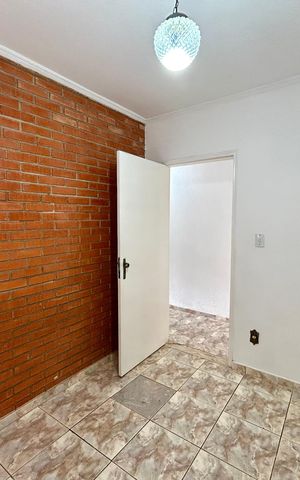 Casa à venda com 300m², 3 quartos e 2 vagas Casa à venda com 300m², 3 quartos e 2 vagasQuarto 1
