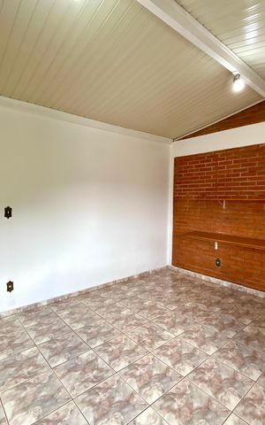 Casa à venda com 300m², 3 quartos e 2 vagas Casa à venda com 300m², 3 quartos e 2 vagasQuarto 2