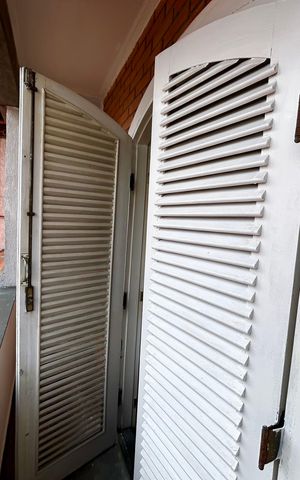 Casa à venda com 300m², 3 quartos e 2 vagas Casa à venda com 300m², 3 quartos e 2 vagasVaranda da Suíte