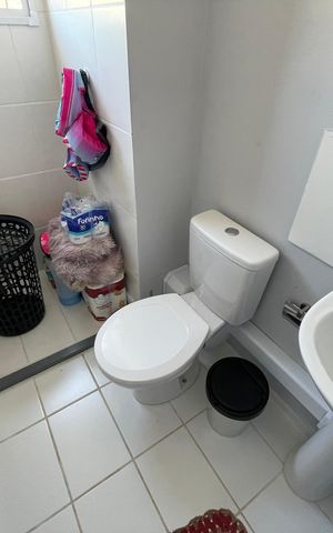 Apartamento para alugar com 49m², 2 quartos e 1 vaga Apartamento para alugar com 49m², 2 quartos e 1 vagaBanheiro da Suíte 1
