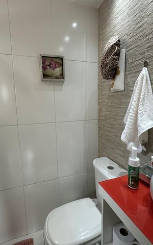 Apartamento à venda com 62m², 2 quartos e 1 vaga Apartamento à venda com 62m², 2 quartos e 1 vagaBanheiro