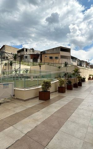 Apartamento à venda com 62m², 2 quartos e 1 vaga Apartamento à venda com 62m², 2 quartos e 1 vagaÁrea comum - Piscina