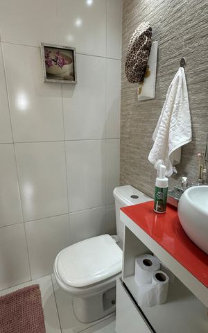 Apartamento à venda com 62m², 2 quartos e 1 vaga Apartamento à venda com 62m², 2 quartos e 1 vagaBanheiro