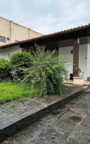 Casa à venda com 742m², 3 quartos e NaN vagas Casa à venda com 742m², 3 quartos e NaN vagasÁrea comum